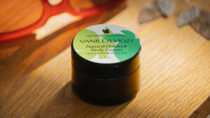 Vanilla Mozi Natural Outdoor Body Cream 30mL jar